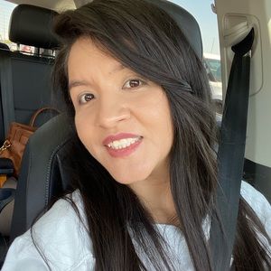 Meet your Posher, Ana